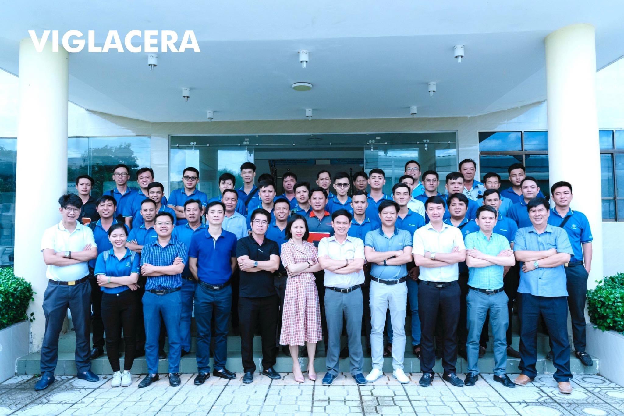 VIGLACERA ĐÀO TẠO KIẾN THỨC CÔNG NGHỆ LÕI CHO NHÂN VIÊN KINH DOANH MIỀN NAM