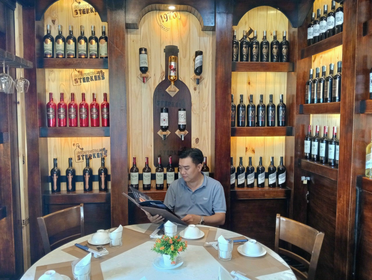 Dịch vụ Thiết kế và thi công Hầm Rượu Uy tín , chất lượng tại Tp HCM.