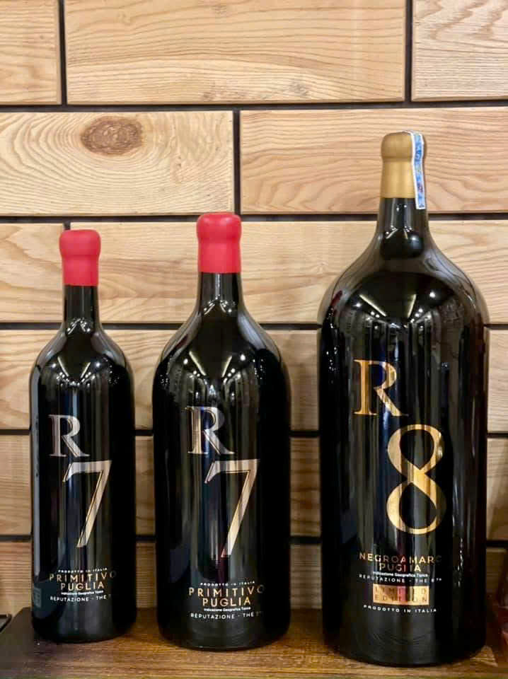 Khám phá các phiên bản rượu vang Ý cao cấp R7 3L, R7 5L và R8 9L tại Lâu Đài Vang.