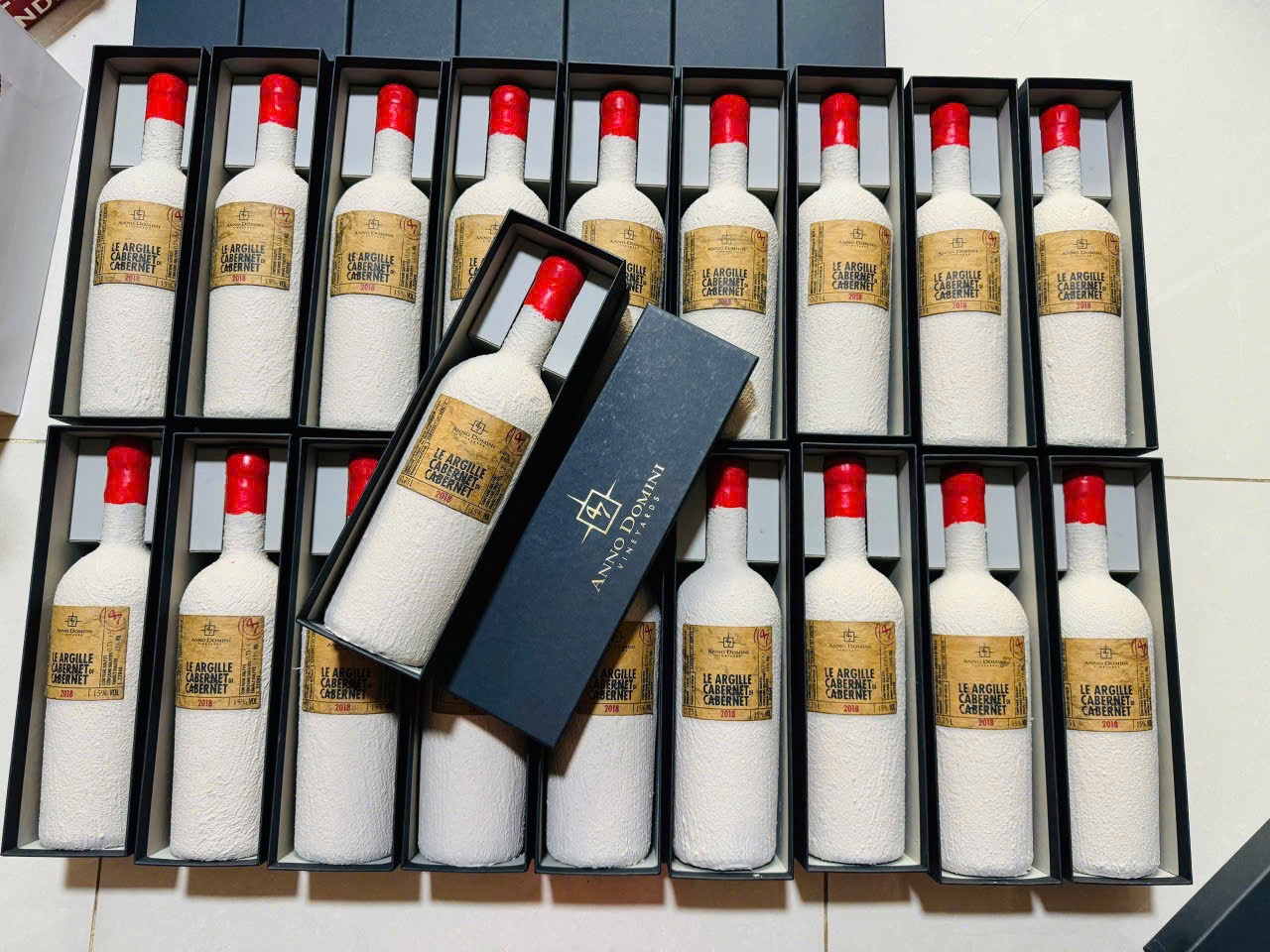 Rượu vang xi măng  Le Argille Cabernet Di Cabernet
