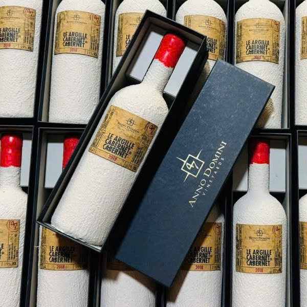 Rượu vang xi măng  Le Argille Cabernet Di Cabernet