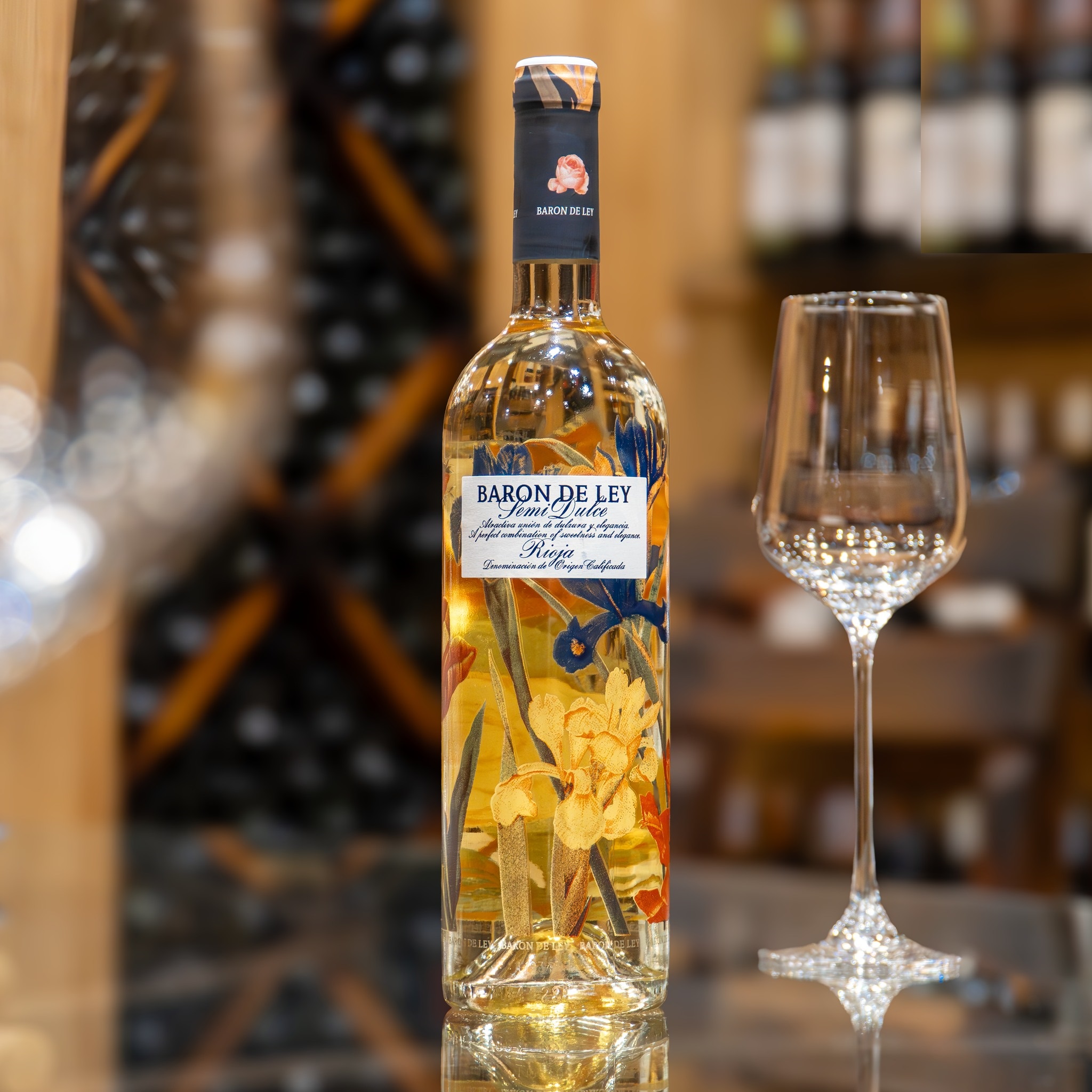 Rượu vang Baron de Ley Secmi Dulce.
