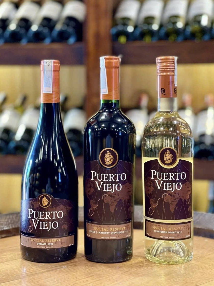 Rượu vang Puertro Viejo Specia Reserve