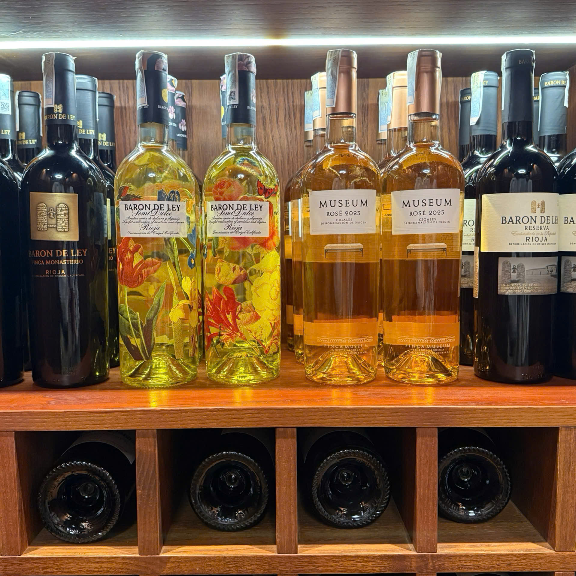 Rượu vang Baron De Ley