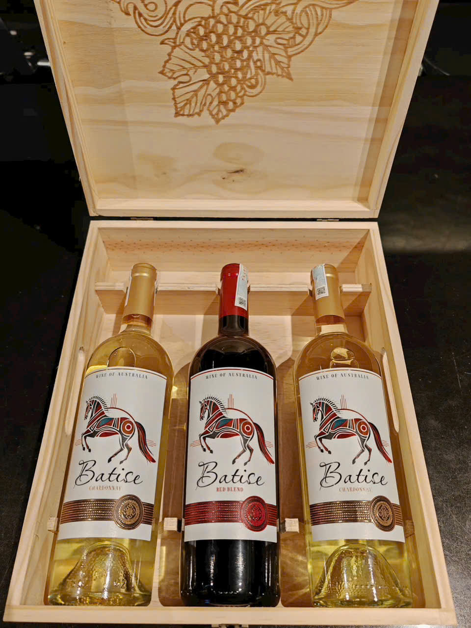 Rượu vang Batise Red Blend