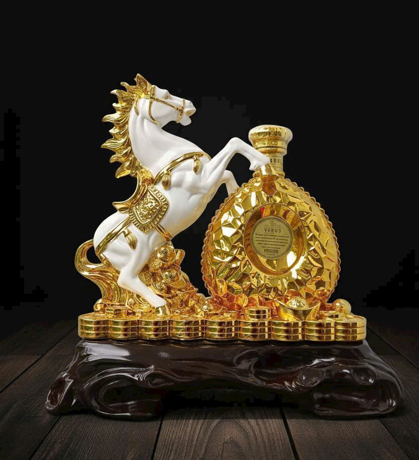 Rượu phong thủy Ngựa Tết Venus XO