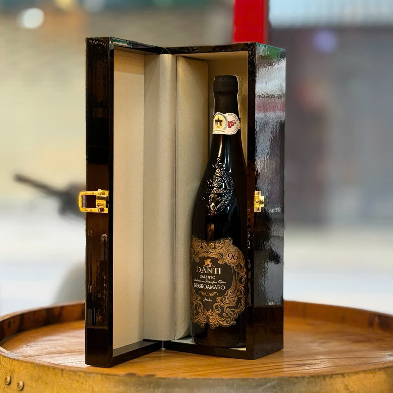 Set hộp 1 chai rượu Danti Salento Negroamaro