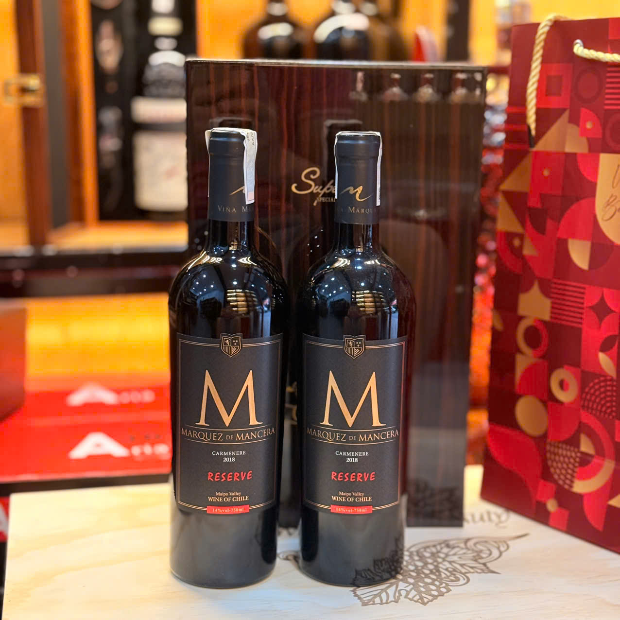 Sét 2 chai : Rượu vang Chile M