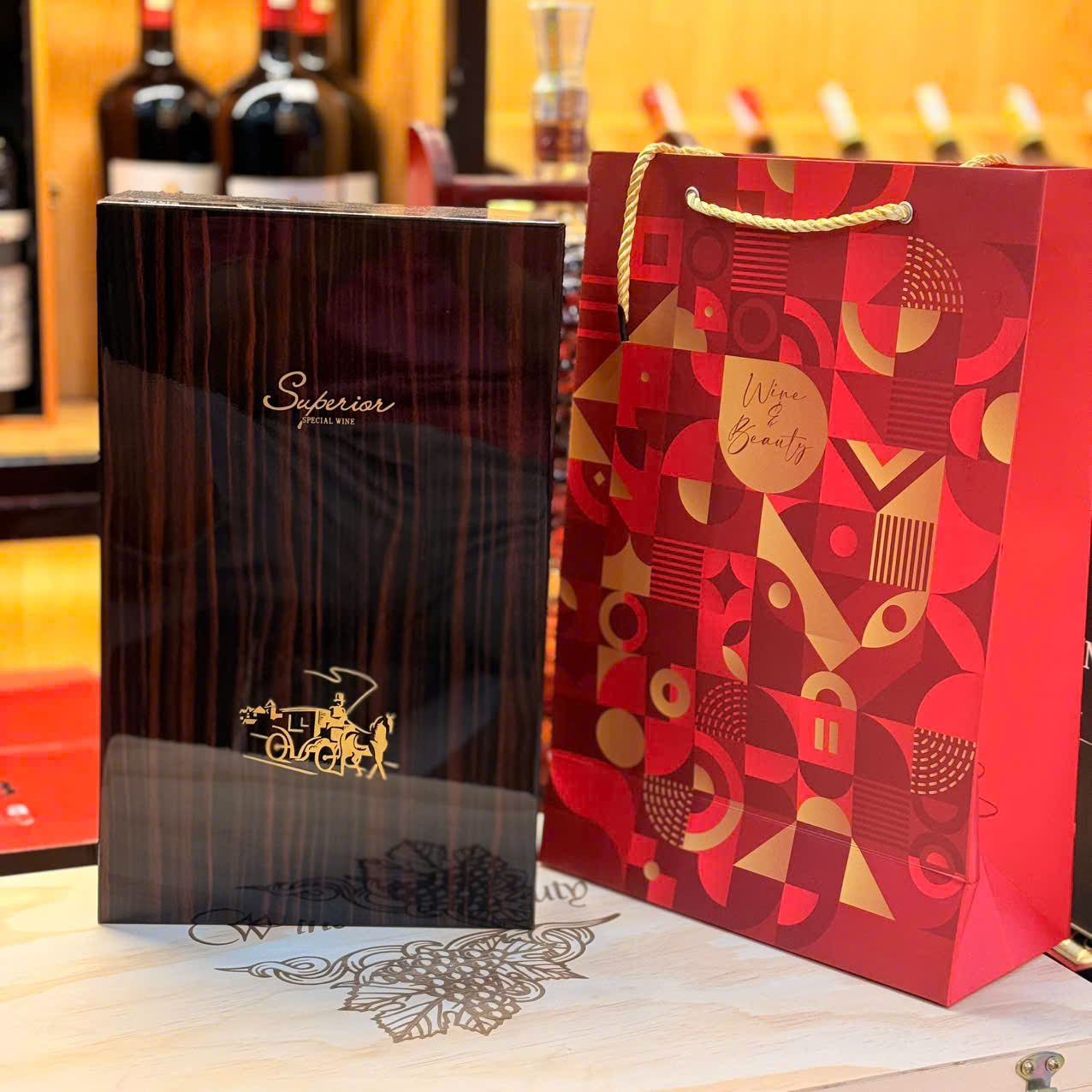 Sét 2 chai : Rượu vang Chile M