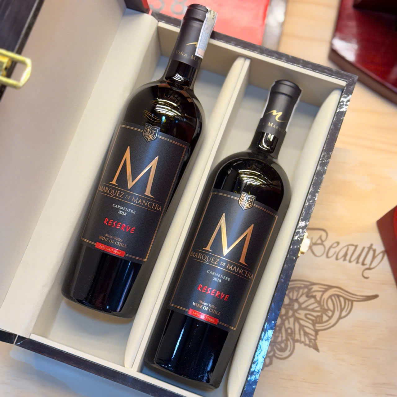 Sét 2 chai : Rượu vang Chile M