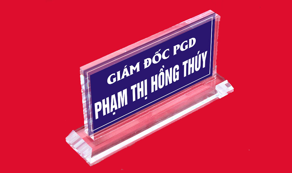 Biển chức danh mica