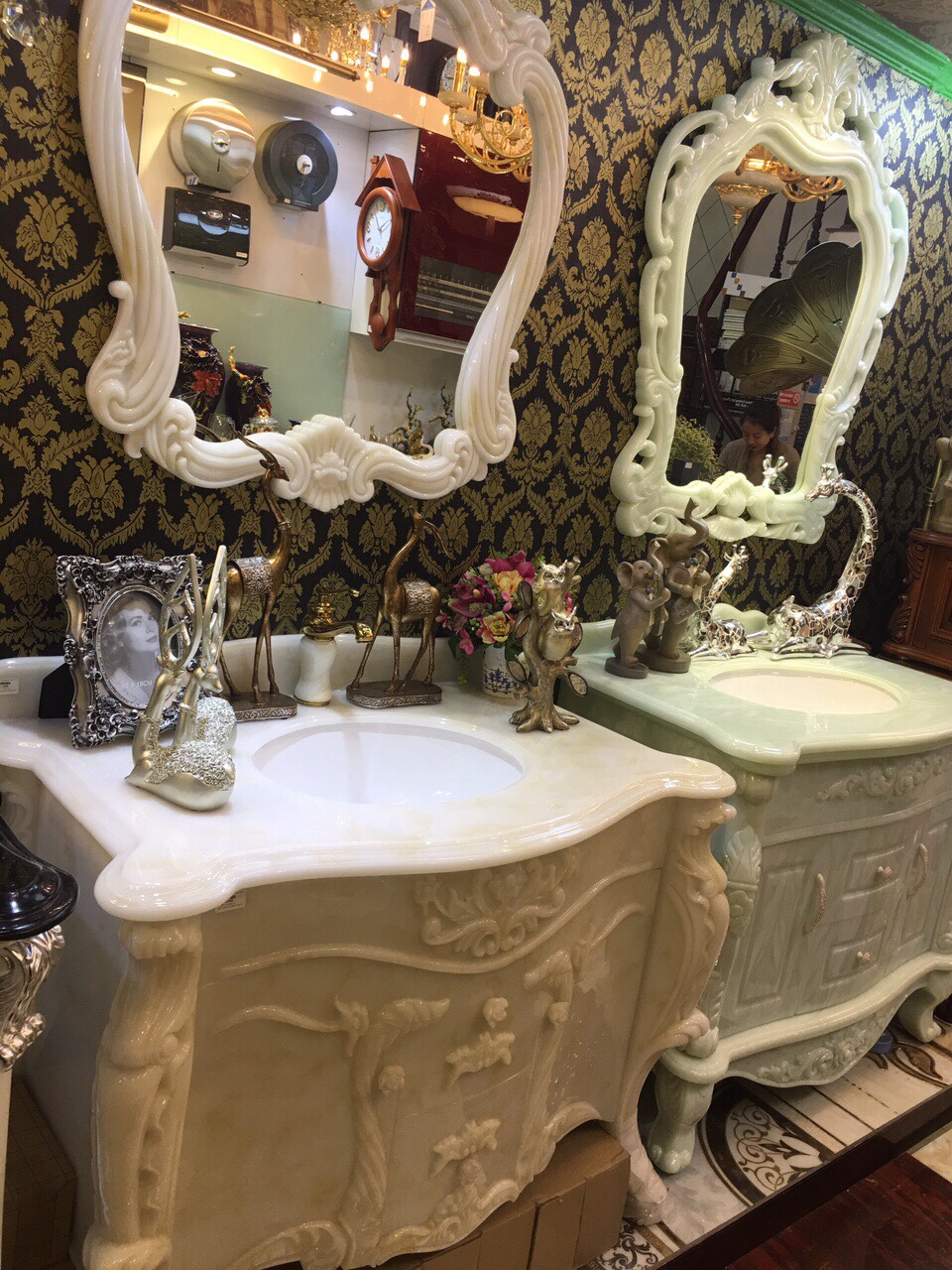 TỦ CHẬU ĐÁ TÂN CỔ ĐIỂN TC102