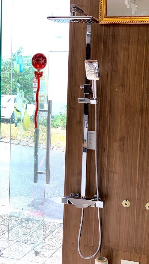 SC3321 - Sen cây nhiệt độ vuông đồng mạ crom bóng cao cấp
