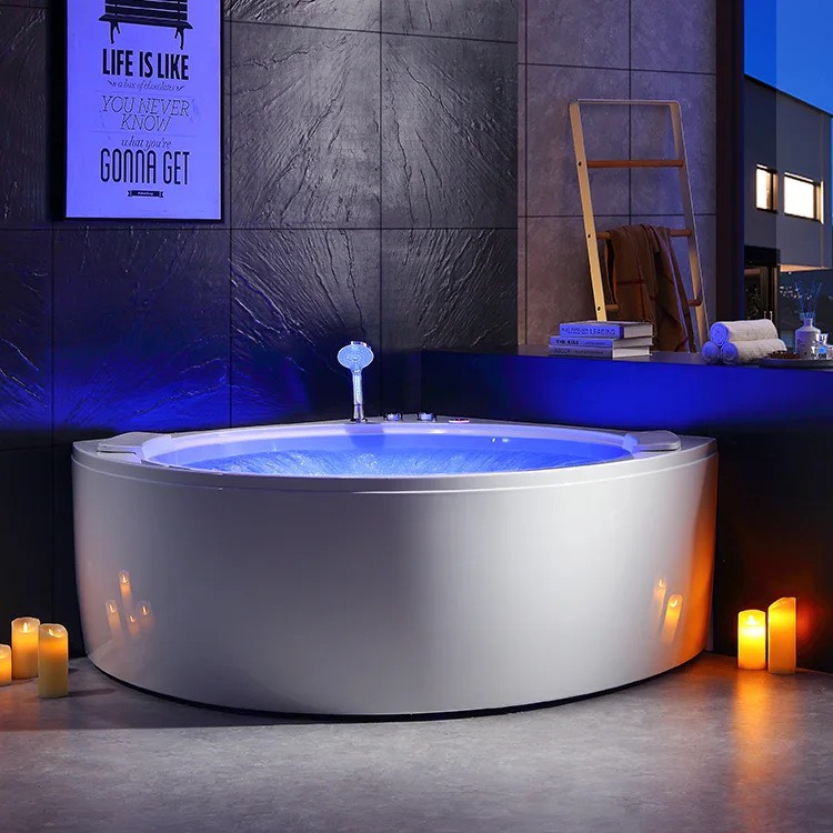 KB706 - Bồn tắm massager cao cấp, chất liệu Acrylic. Kích thước: 1500 x 1500 x 640 (mm)