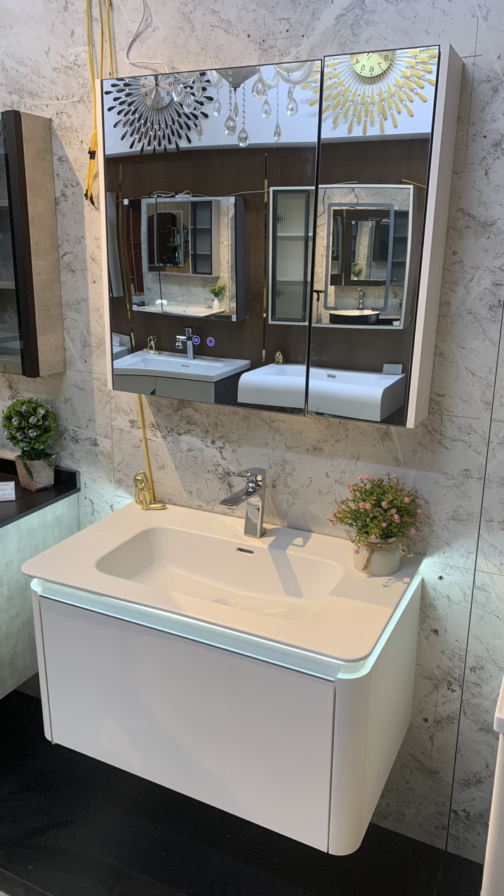 TC190 - Tủ chậu nhựa Plywood + Tủ gương led sấy + Vòi nóng lạnh cao cấp - Hàng nhập khẩu nguyên bộ