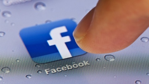 loi-iphone-hao-pin-tren-ios-da-duoc-facebook-khac-phuc