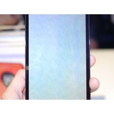 sua-asus-zenfone-bi-trang-man-hinh