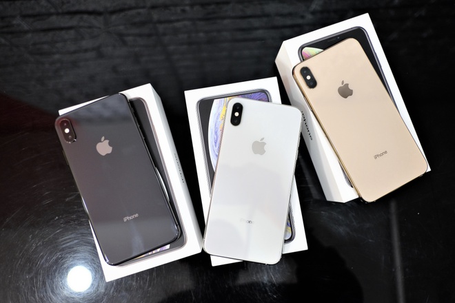 Bạn muốn sở hữu chiếc iPhone XS Max nhưng lại không có đủ tiền? Chẳng cần lo lắng, với chương trình trả góp của chúng tôi, bạn có thể sở hữu chiếc điện thoại này với số tiền trả góp phù hợp với túi tiền của mình.