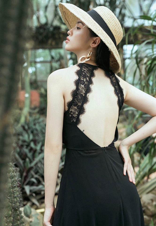 Cơn lốc đầm hở lưng vẫn chưa hết hot