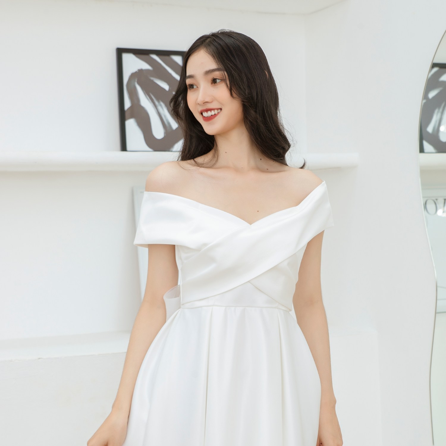 Vải phi là gì? Gợi ý 10 mẫy váy cưới phi trơn tuyệt đẹp