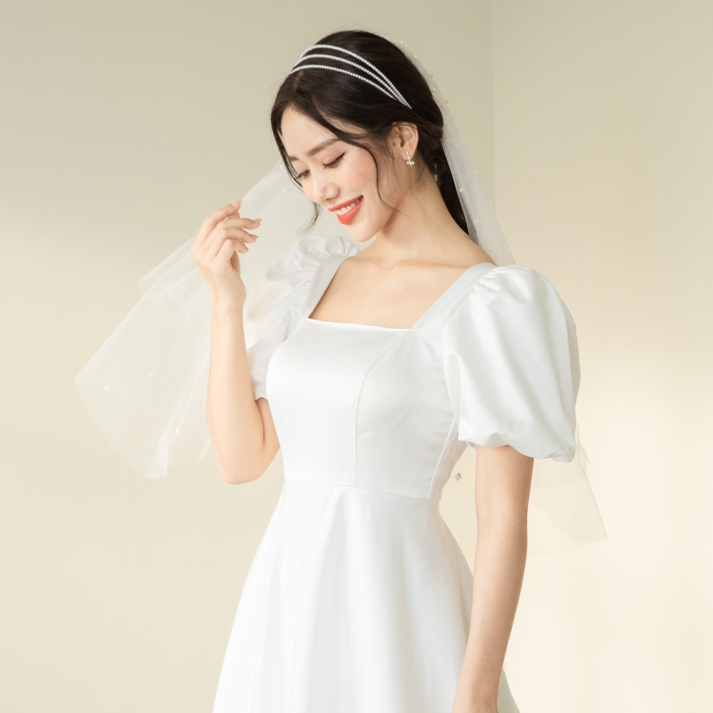 Đặc tính của vải lụa satin và cách chọn váy cưới lụa satin?