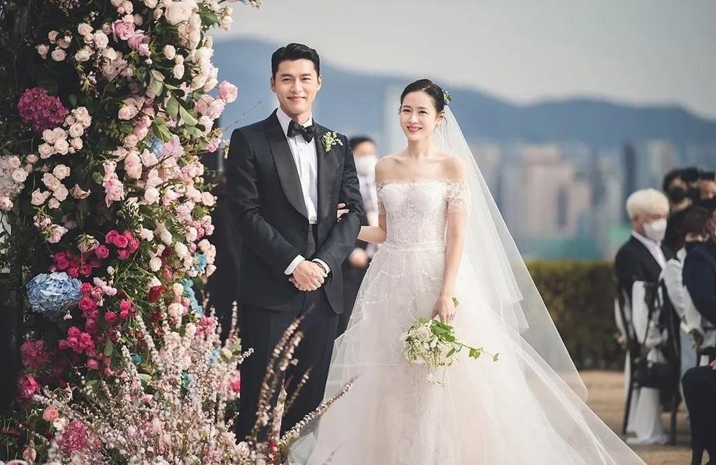Cô dâu diện váy cưới đẹp nhất 2022 gọi tên Son Ye Jin