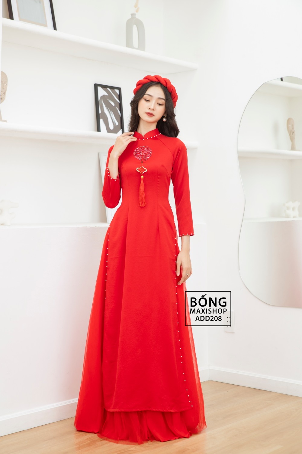 Top 10 mẫu váy cưới màu đỏ đẹp lộng lẫy dành cho cô dâu - Tài Lộc Wedding