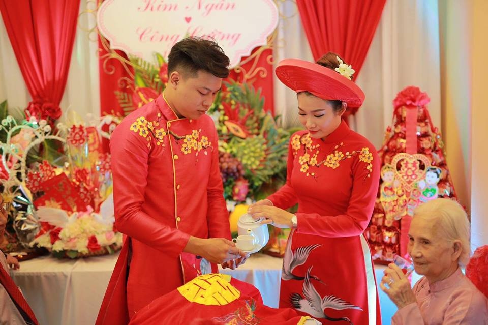 ao-dai-do-co-dau-1.jpg