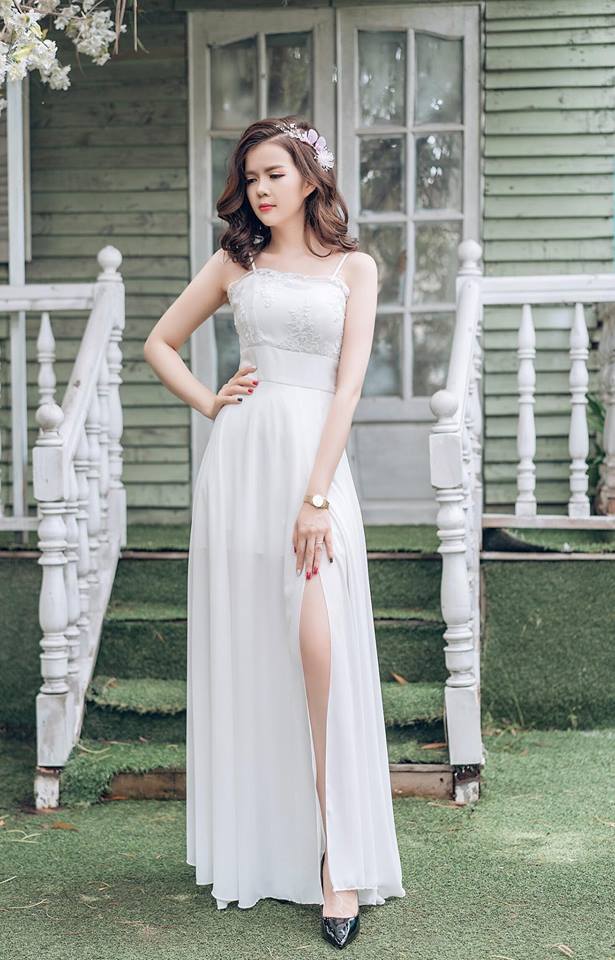 LOOK 3 - THE FLORAL MUSE - VÁY CƯỚI CAO CẤP LINH NGA BRIDAL