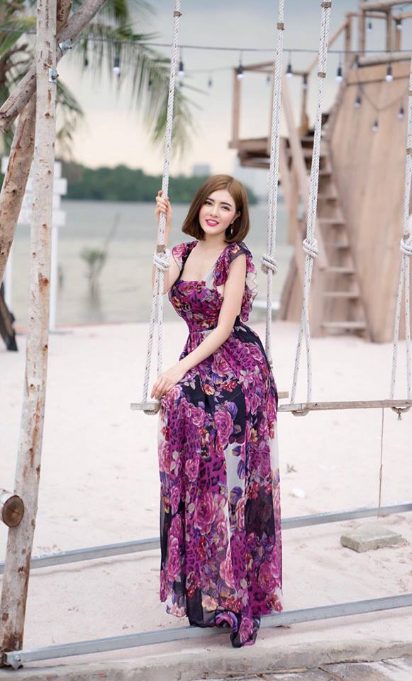 Váy Maxi Dạo Phố Chào Hè Tại Hồ Chí Minh