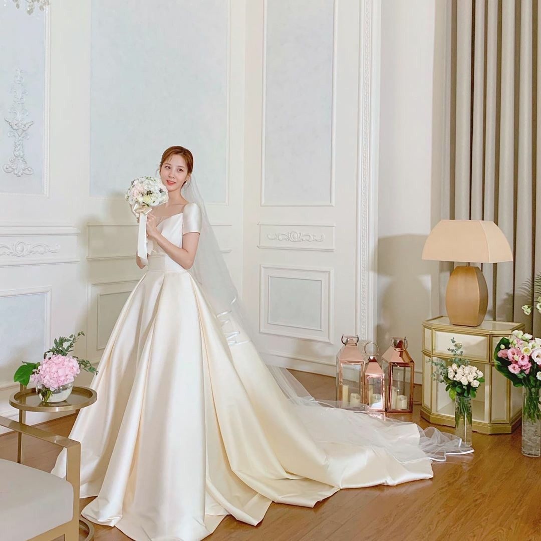 Váy cưới 2018 mới cô dâu trơn edire công chúa Hàn Quốc mã lớn dây đeo đơn  giản đám cưới mỏng váy cô gái ánh sáng | Nhập Hàng Ngay Đi |