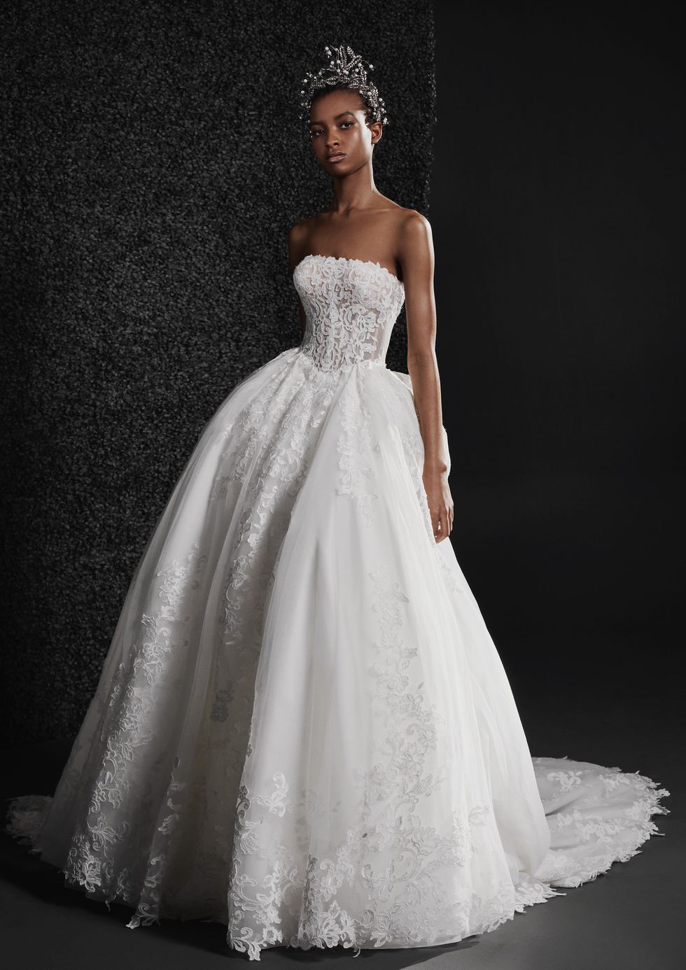 Thanh lý váy cưới VERA WANG  PRONOVIAS ATELIER  5giay