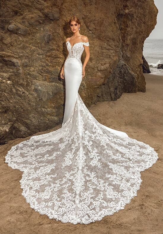 20+ mẫu Váy cưới đuôi cá đẹp nhất mùa cưới 2024 - Nicole Bridal