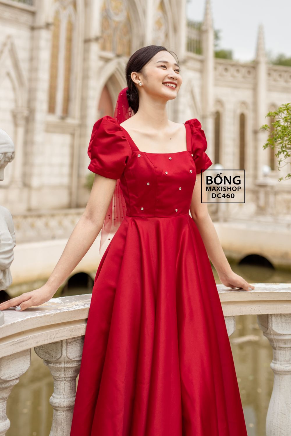 Top 10 Mẫu Váy Cưới Màu Đỏ Đẹp Ấn Tượng - Hút Mắt Người Nhìn