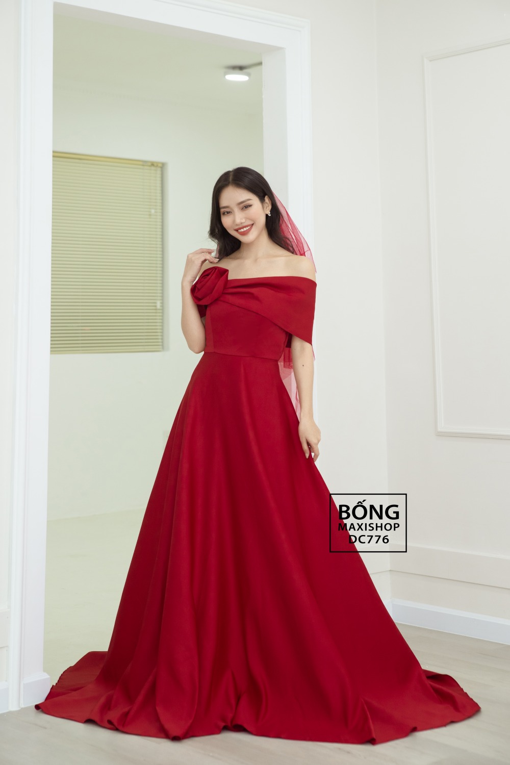 Áo cưới 2022 màu đỏ phù hợp với nhiều vóc dáng khác nhau