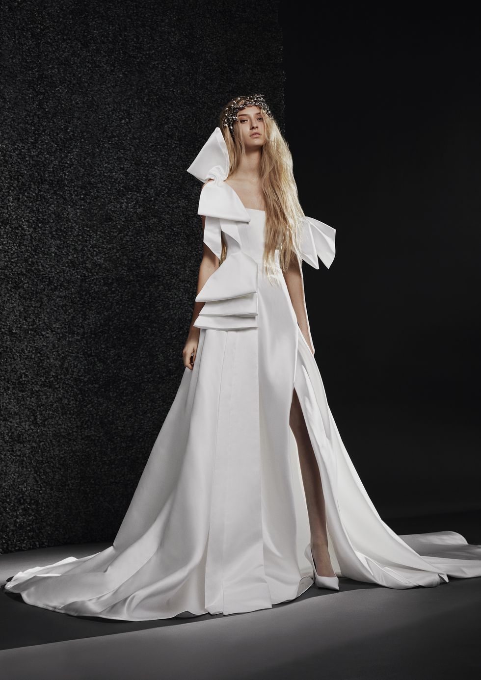 VERA WANG BRIDE x MISS ĐỖ MỸ LINH - La Fée Vietnam