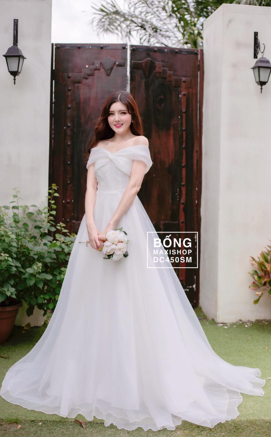 Đầm cưới đơn giản tại Bống maxi