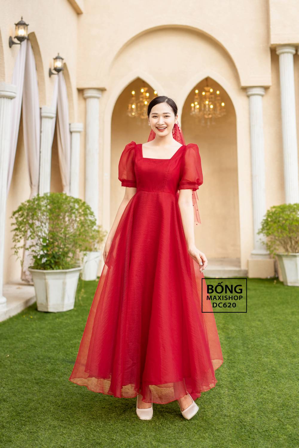 Váy voan hoa cổ vuông tay bồng nhẹ nhàng sang trọng V7415 | The Queen  Fashion