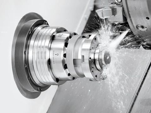 4 tiêu chí chọn mua dầu cắt gọt kim loại chất lượng tốt chính hãng Dầu máy  công nghiệp Francool