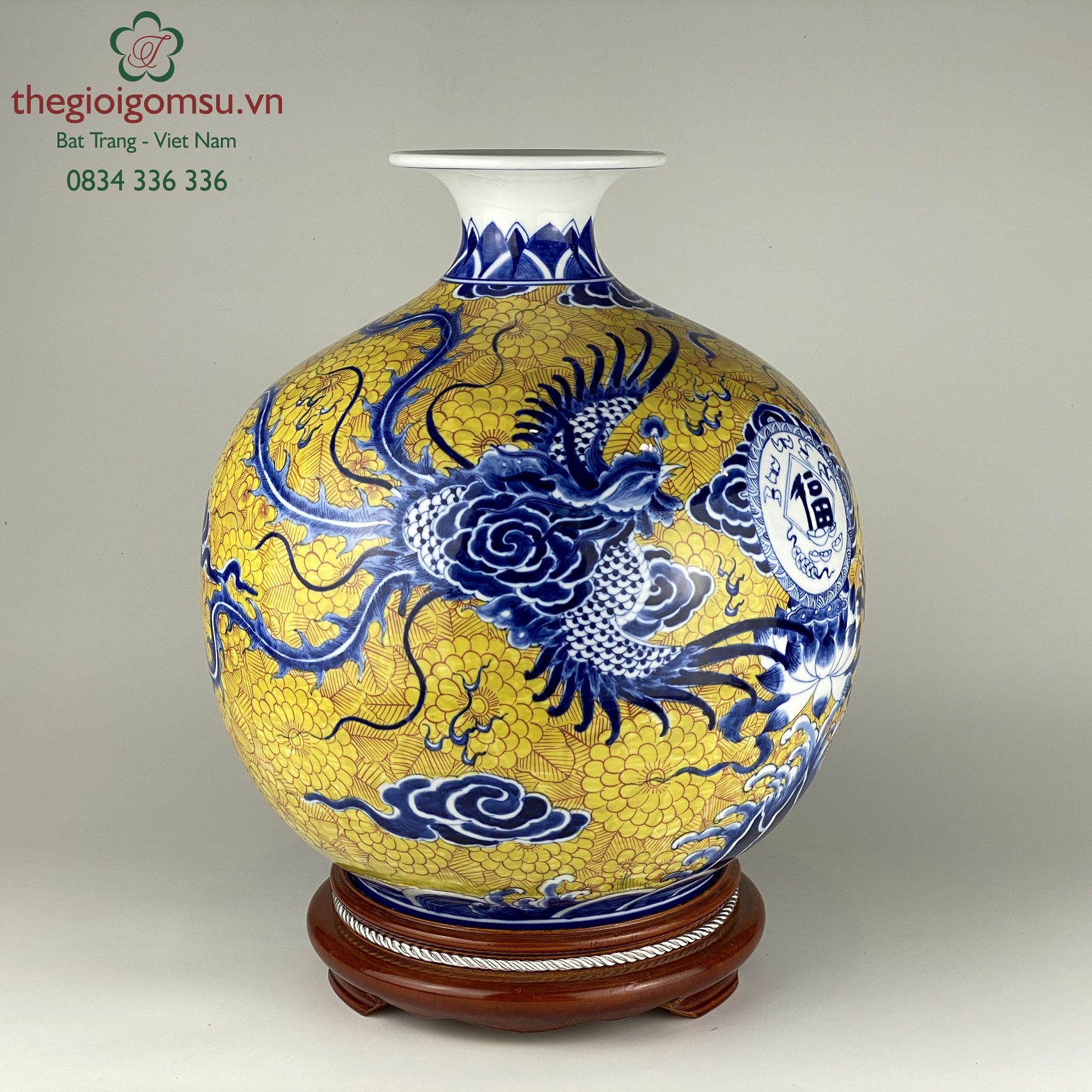 Bình hút tài lộc "Long Phượng" nền vàng đại cát