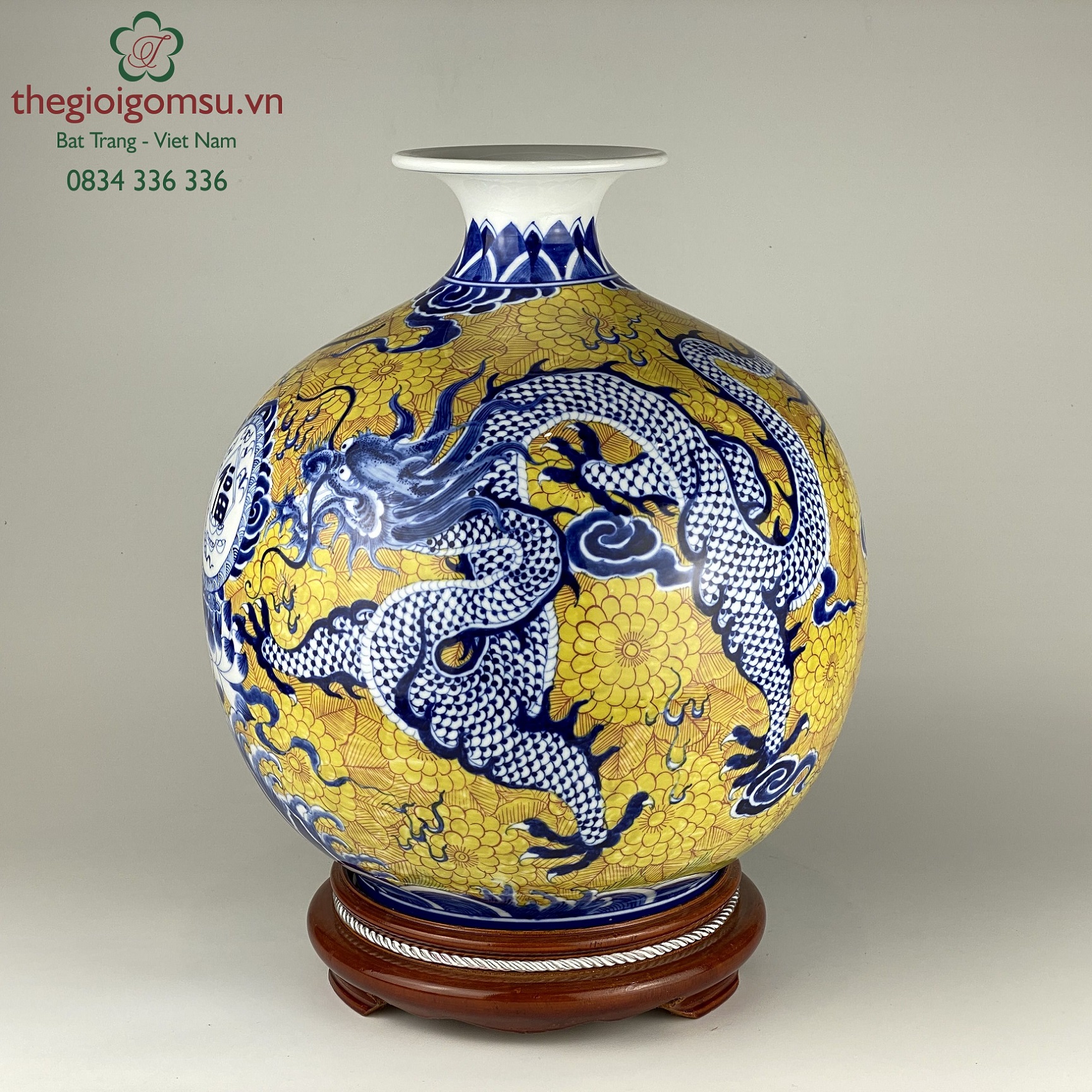 Bình hút tài lộc "Long Phượng" nền vàng đại cát