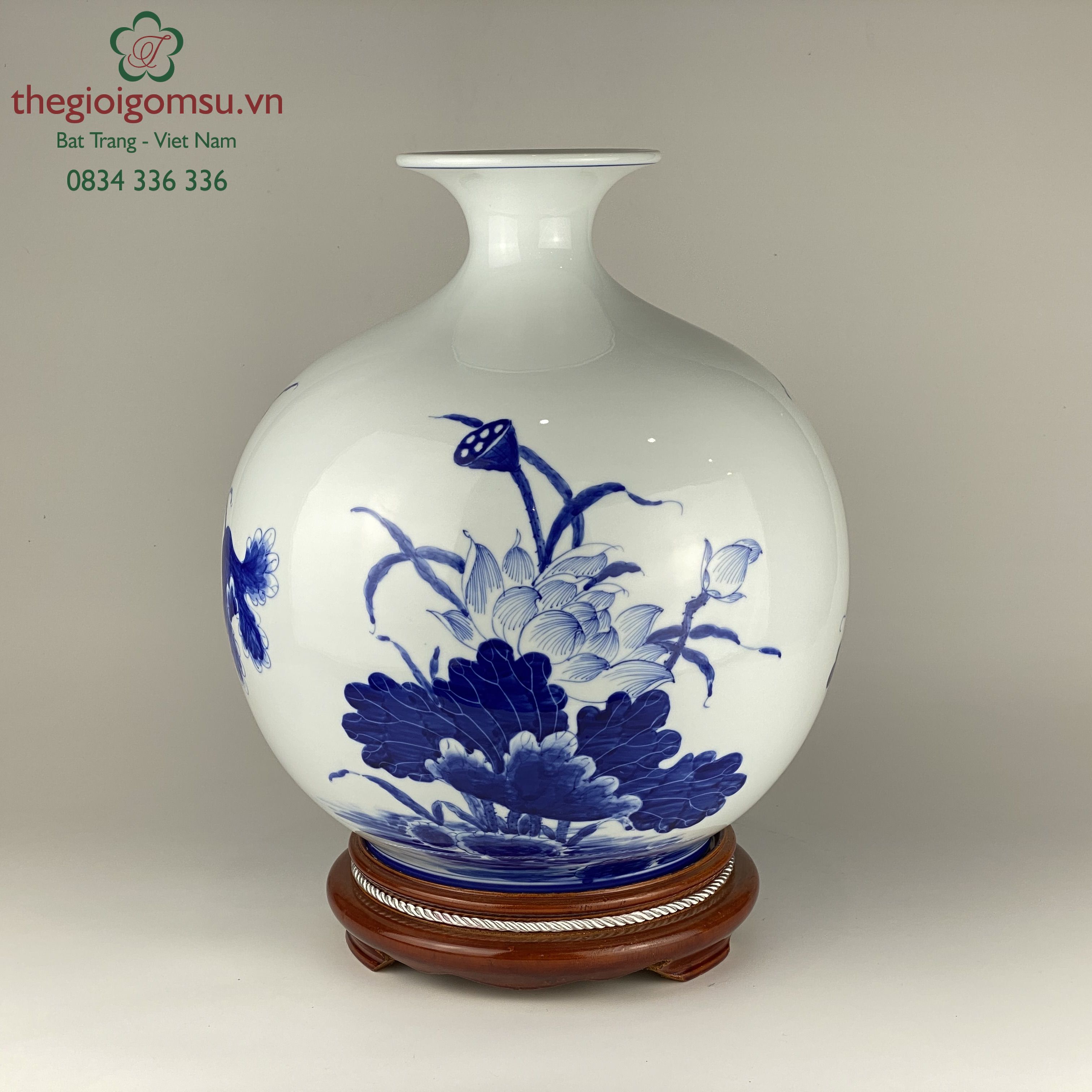 Bình hút tài lộc "Hoa sen" xanh đại thanh