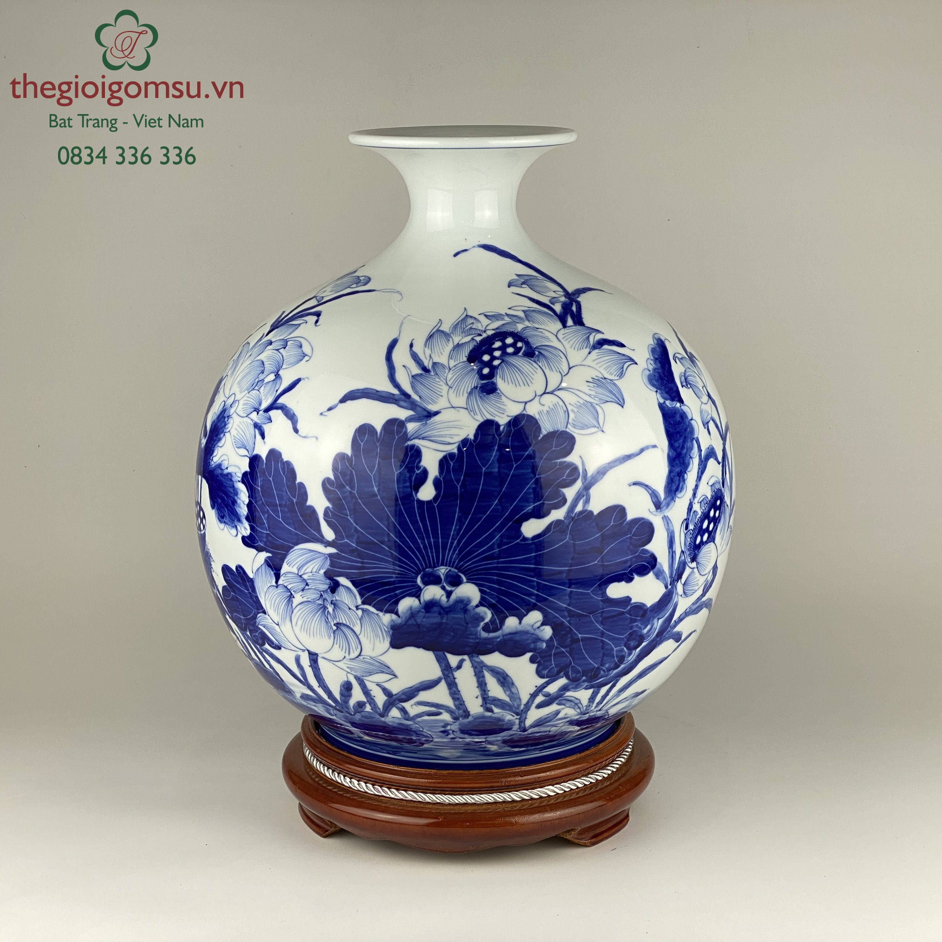 Bình hút tài lộc "Hoa sen" xanh đại thanh