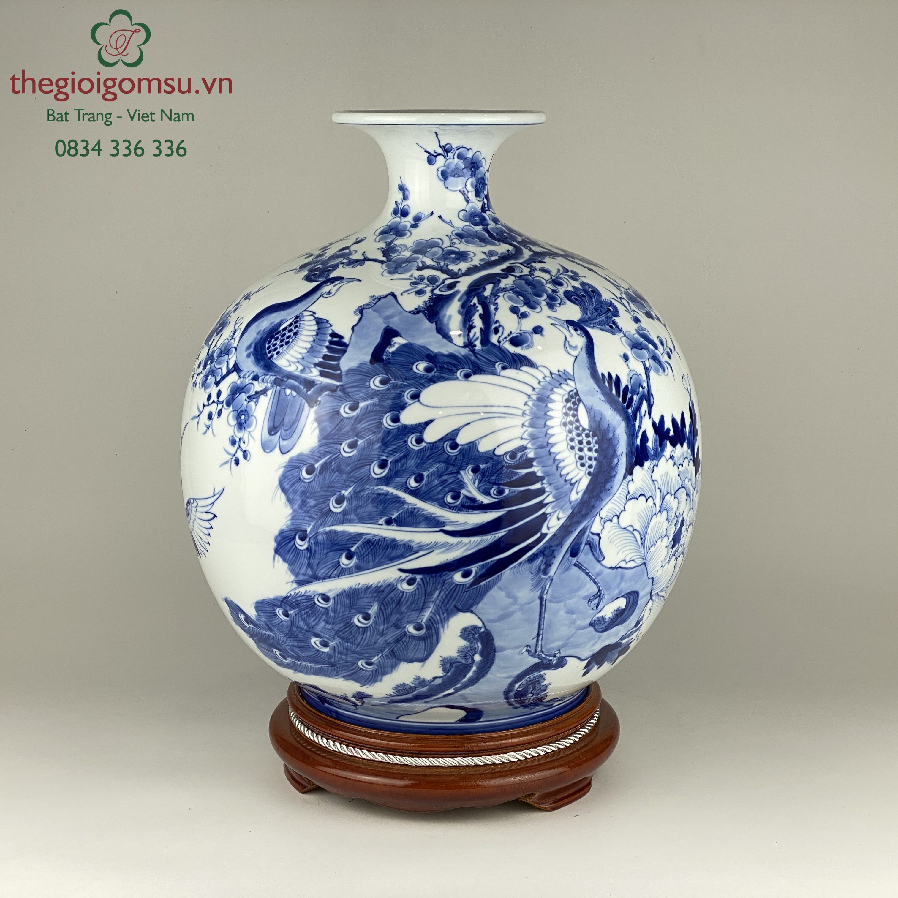 Bình hút tài lộc "Phú Quý Trường Xuân" xanh ngọc bích