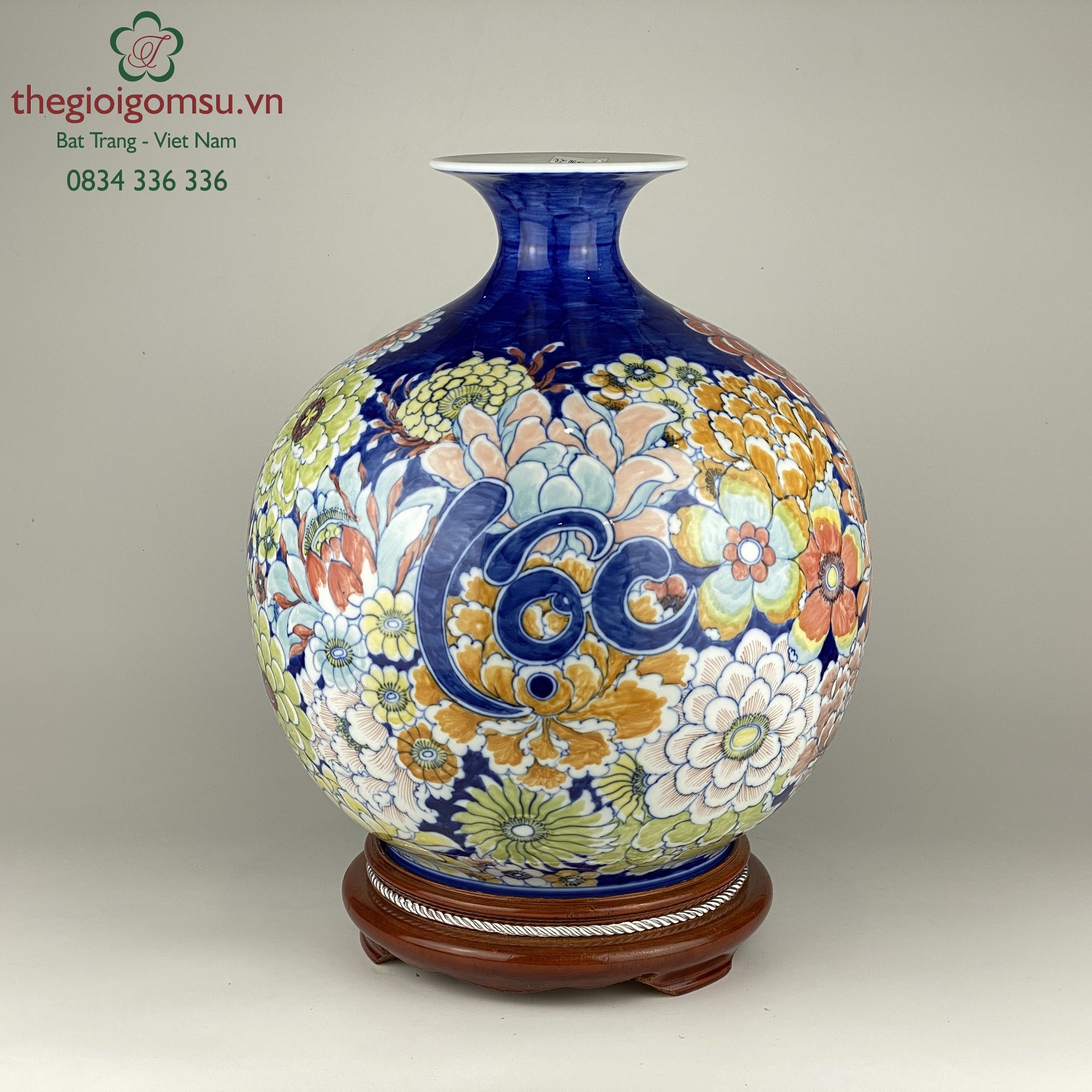 Bình hút tài lộc "Phúc- Lộc- Thọ"Nền hoa nhiều màu