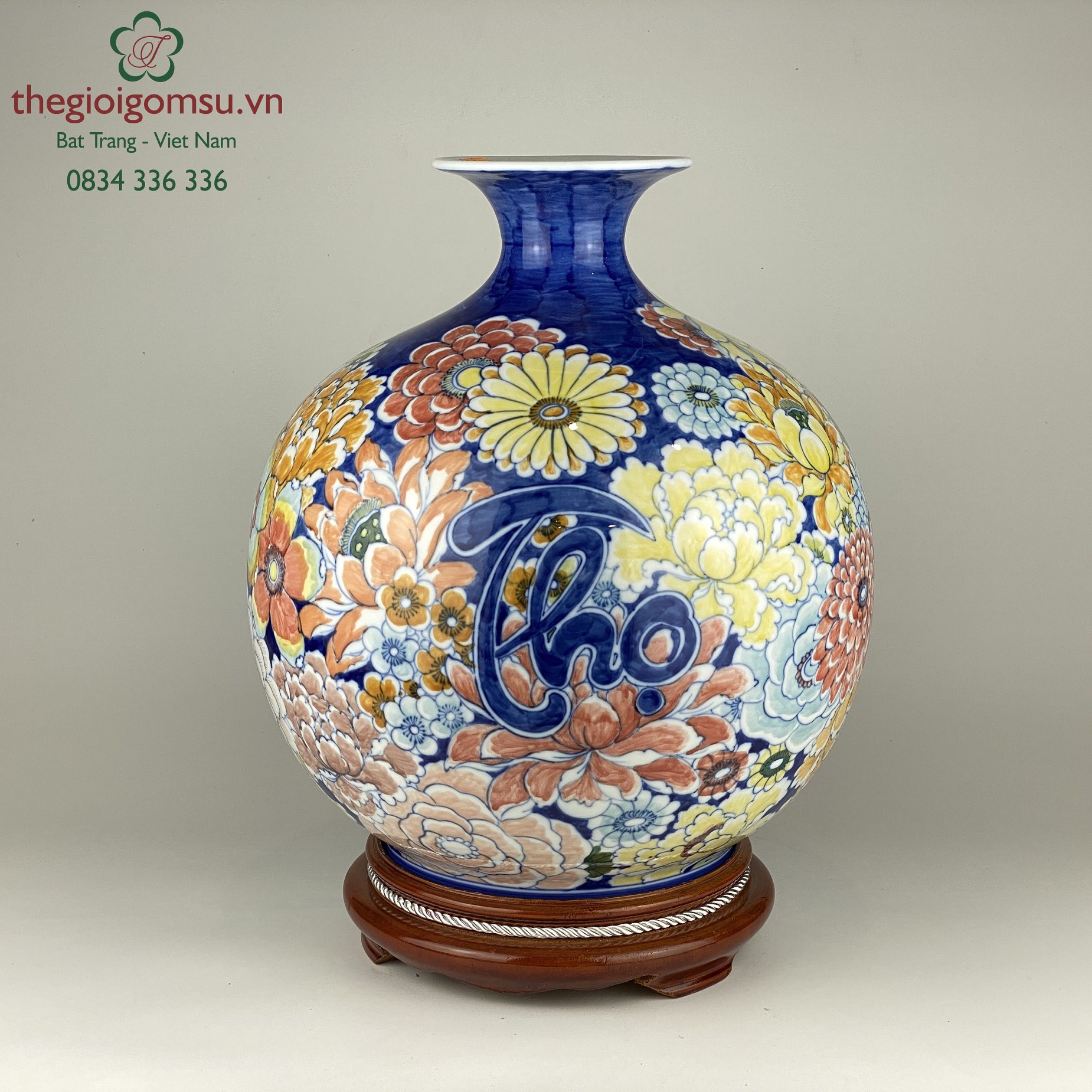 Bình hút tài lộc "Phúc- Lộc- Thọ"Nền hoa nhiều màu