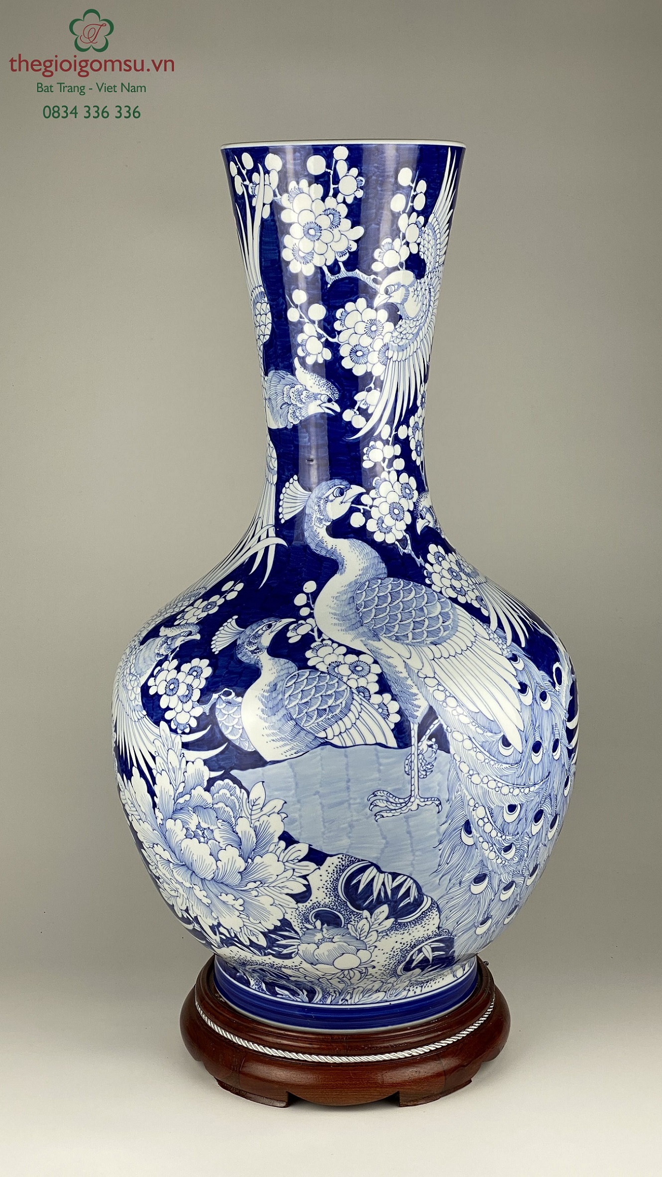 bình tỏi phong thủy "Chim công phượng hoa đào" men xanh lam