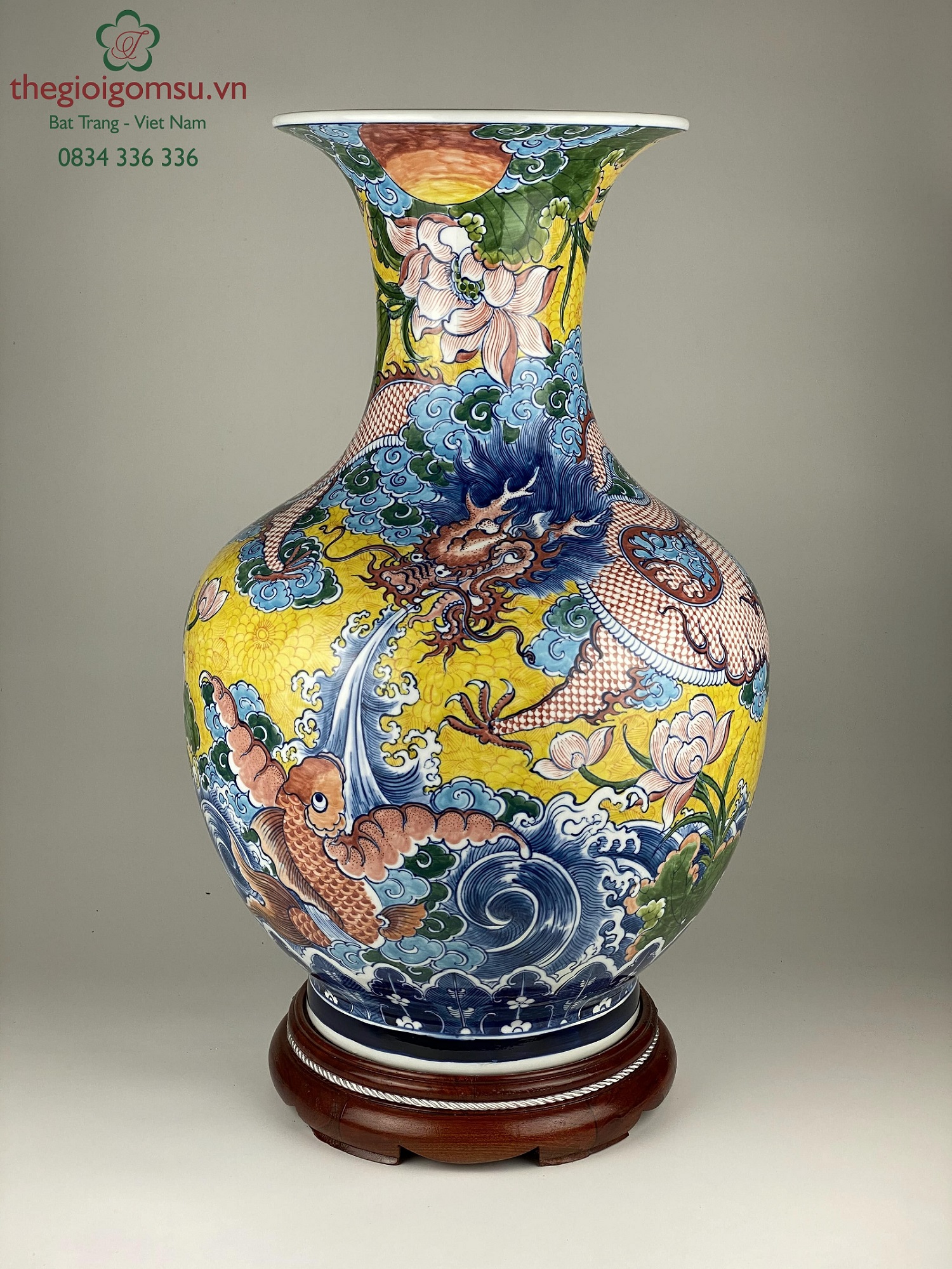 Bình tỏi phong thủy "Cá chép hóa rồng" nền vàng đại cát