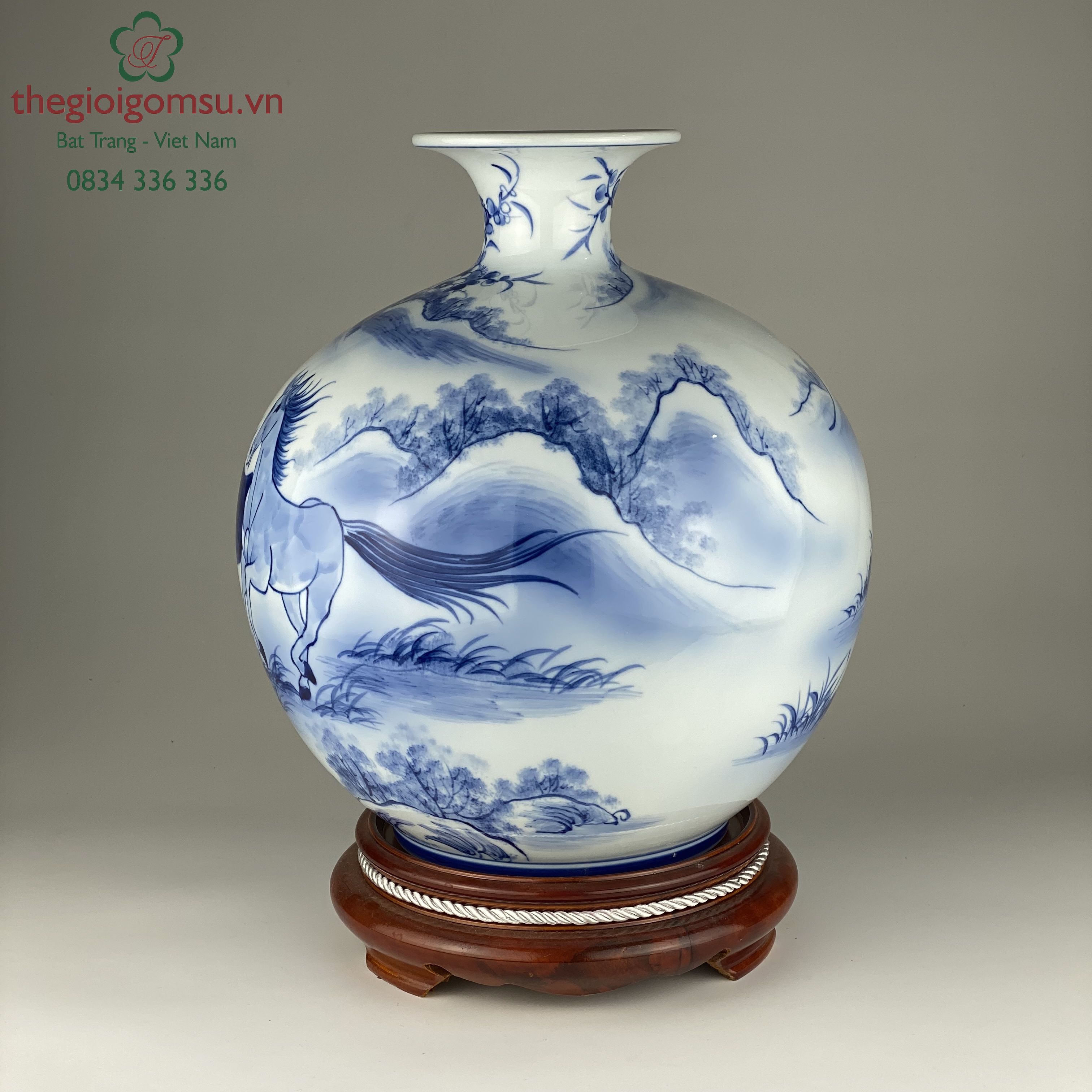 Bình hút tài lộc ngọc bích "bát mã truy phong" Gốm Sứ Bát Tràng