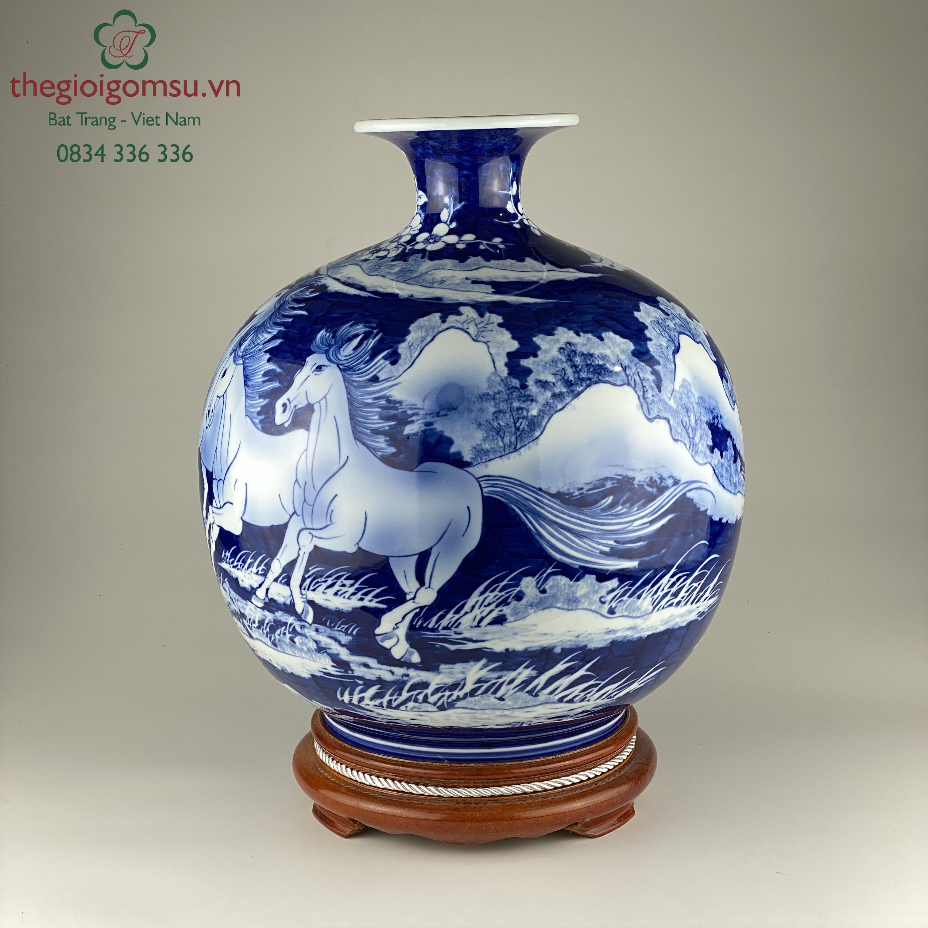 Bình hút tài lộc "Bát mã truy phong"  ngựa trắng